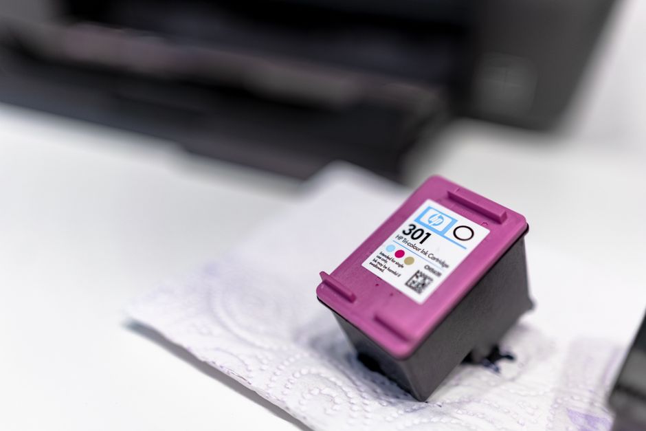 Kağıt Sıkışması Sorununu Çözmek: Epson, Canon, HP ve Brother Yazıcıları İçin Uzman Rehberi